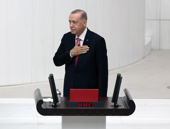 28 Mayıs 2023 Seçimlerinde Yeniden Seçilen Cumhurbaşkanımız Recep Tayyip Erdoğan, Türkiye Büyük Millet Meclisi’nde Yemin Ederek Göreve Başladı